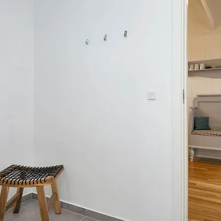 Holiday home 8 Person In Grenaa-by Traum