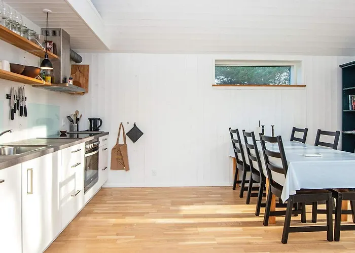Holiday home 8 Person In Grenaa-by Traum *