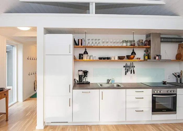 8 Person In Grenaa-by Traum Holiday home *