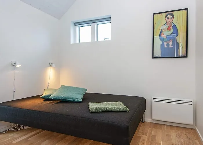 Holiday home 8 Person In Grenaa-by Traum