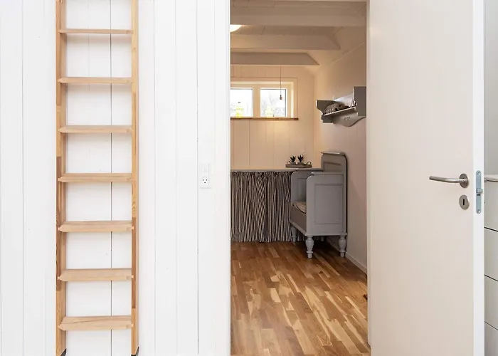 8 Person In Grenaa-by Traum Holiday home *